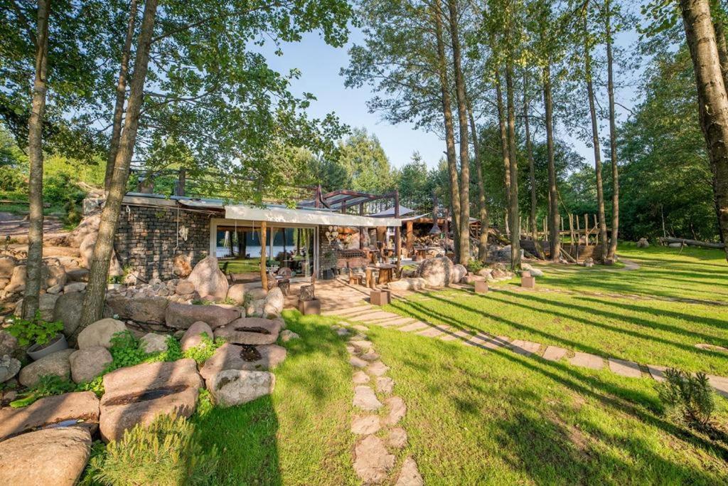Akmenos Villas & Bungalow Brazuole Экстерьер фото